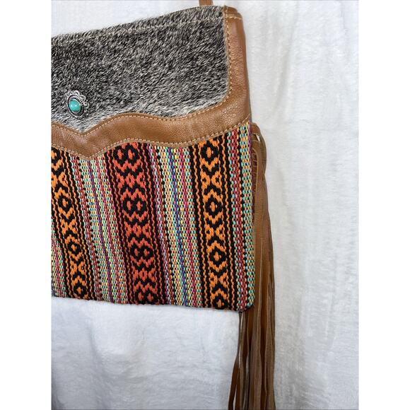 Myra Bag Laces of Color Medium Crossbody Bag Leather Cowhide Southwestern M-3975 - Picture 4 of 12